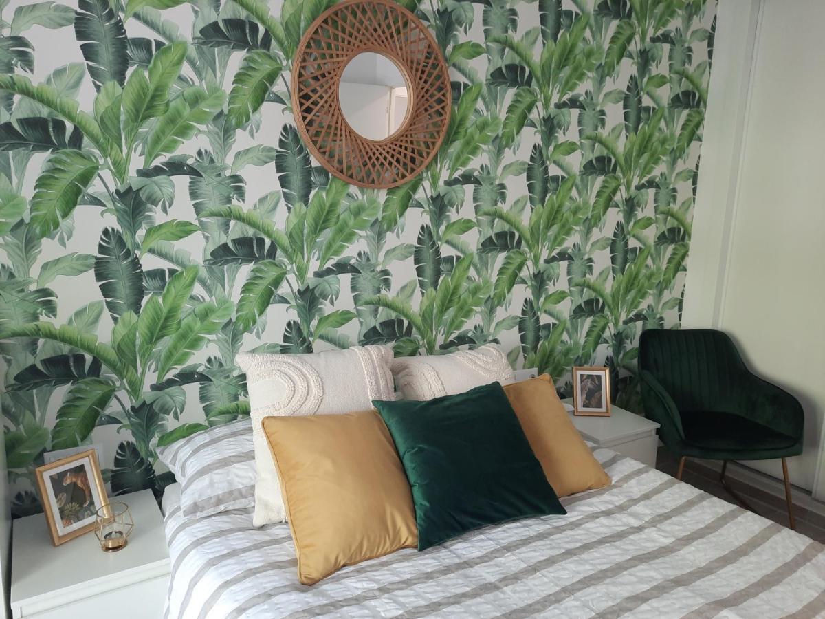 Bsb - Dream Holidays Apartment Салоу Екстер'єр фото